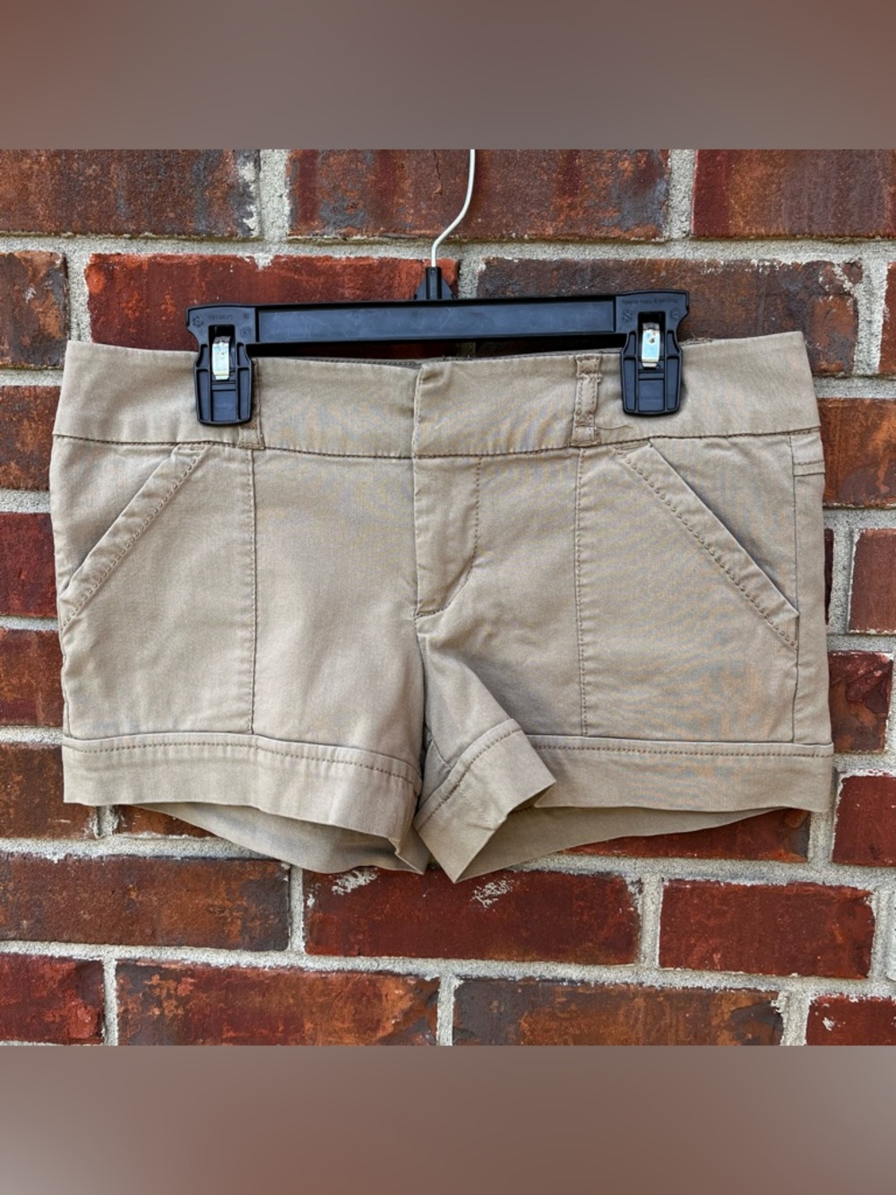 Tan Contemporary Low-waisted Roll-Hem Shorts By BeBop In Juniors Size 5